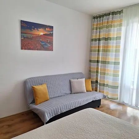 Apartman уютен морски апартамент